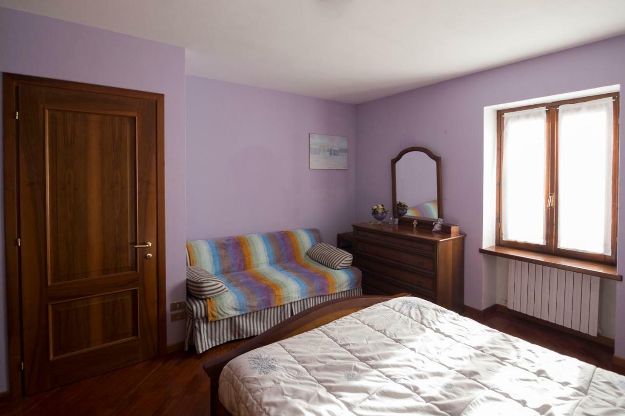 La Casa Di Cristina Lägenhet Arona Exteriör bild